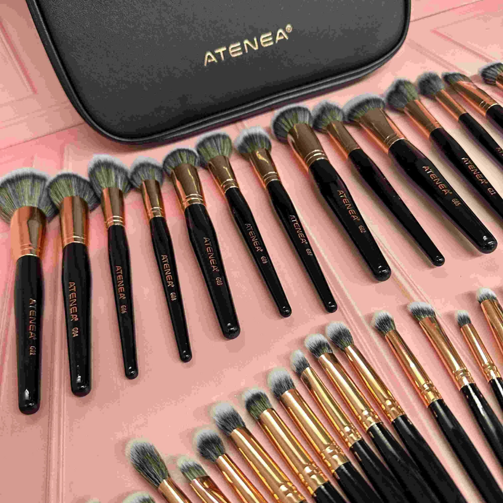 Kit de Brochas de Maquillaje Flawless x 46 Pcs Atenea