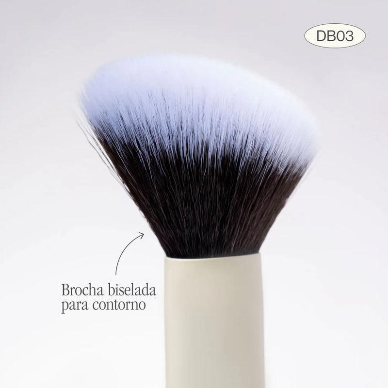 Duo Glam 3 Brocha Para Iluminador/Retirar Exceso Atenea