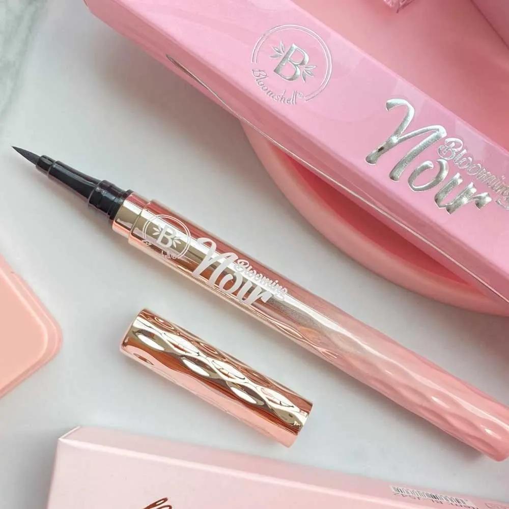 Eyeliner Bloming Noir Bloomshell